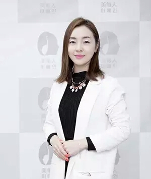 东丽金佳玭 美容协会会长